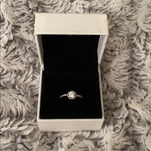 New with box!! - Picture 1 of 5